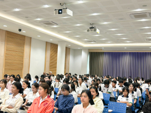 โครงการพัฒนาศักยภาพนักศึกษาด้านเทคโนโลยีสารสนเทศและการสื่อสาร